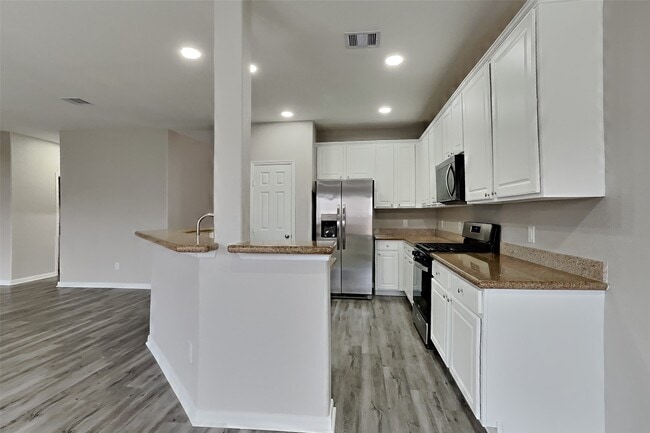 Building Photo - 16415 Lapis River Dr