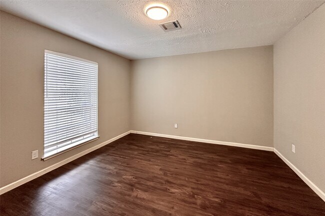 Building Photo - 3439 Aspen Bend Dr