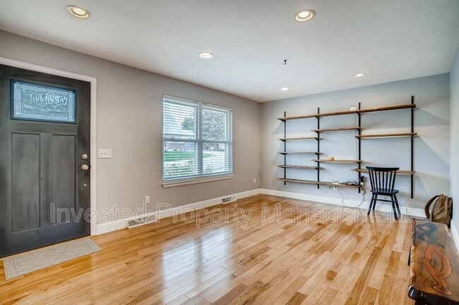 Building Photo - 7926 Ingalls St