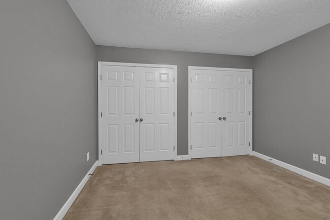 Building Photo - HUGE HOME IN CAIN RIDGE AT AN AMAZING PRIC...