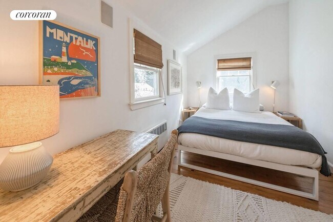 Building Photo - 70 Miller Ln E