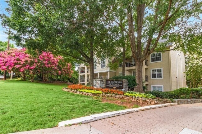 Building Photo - 3655 Habersham Rd NW