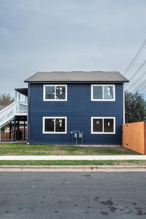 Building Photo - 2401 Bucks Run