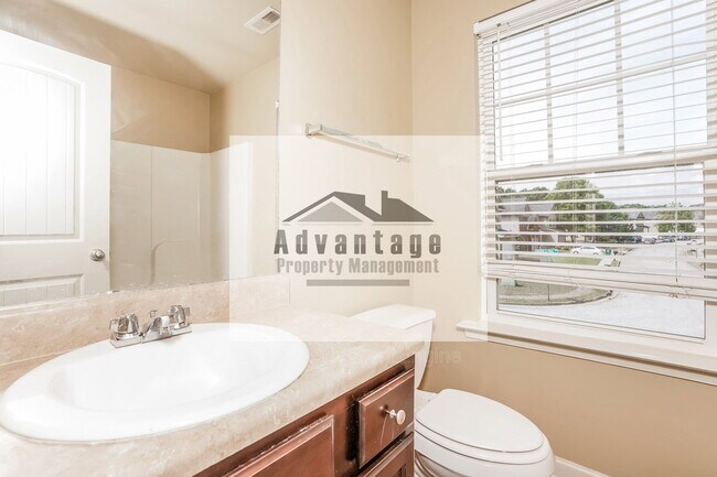 Building Photo - 133 Centerra Springs Dr