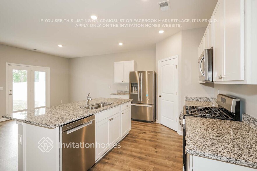Building Photo - 5112 Owens Ln