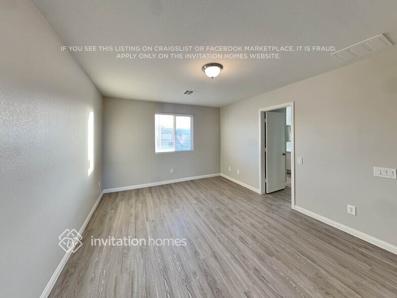 Building Photo - 2830 Dalsetter Dr