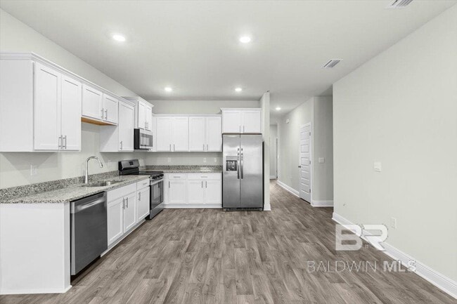 Building Photo - 13765 Shea Cir