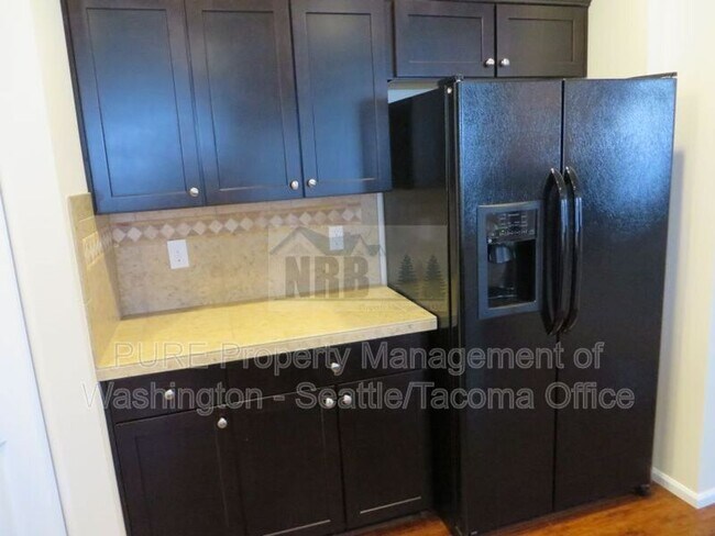 Building Photo - 1917 201st St E