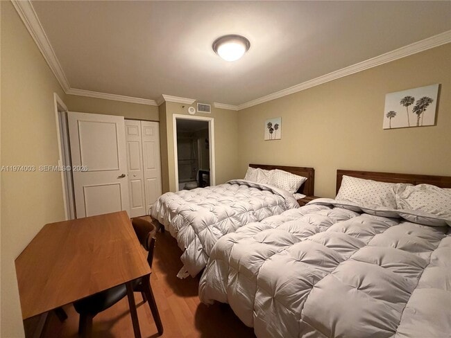 Building Photo - 770 Claughton Island Dr