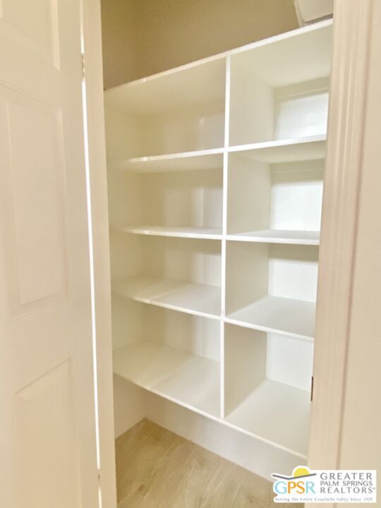 Building Photo - 78139 Elenbrook Ct