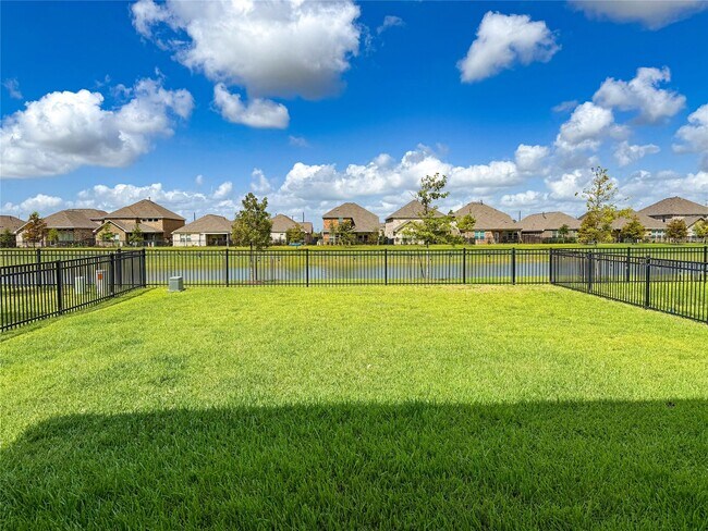 Building Photo - 449 Aurora Creek Ln