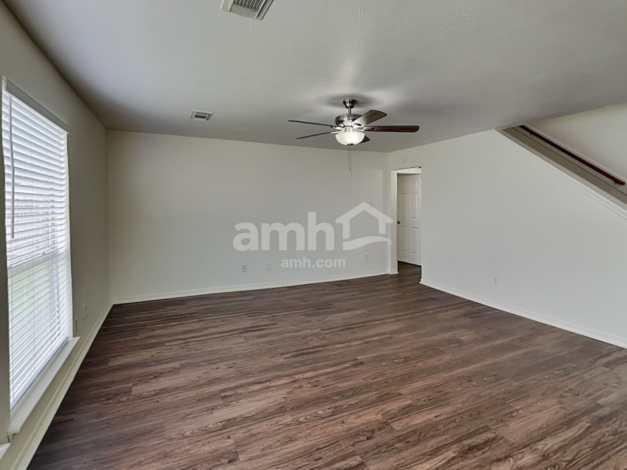 Building Photo - 6027 Coventry Falls