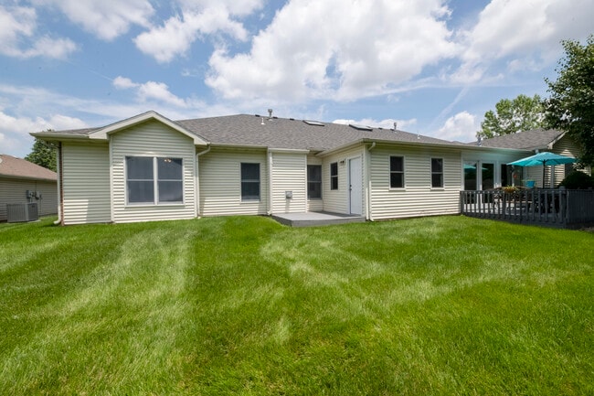 Building Photo - 3617 Augusta Dr