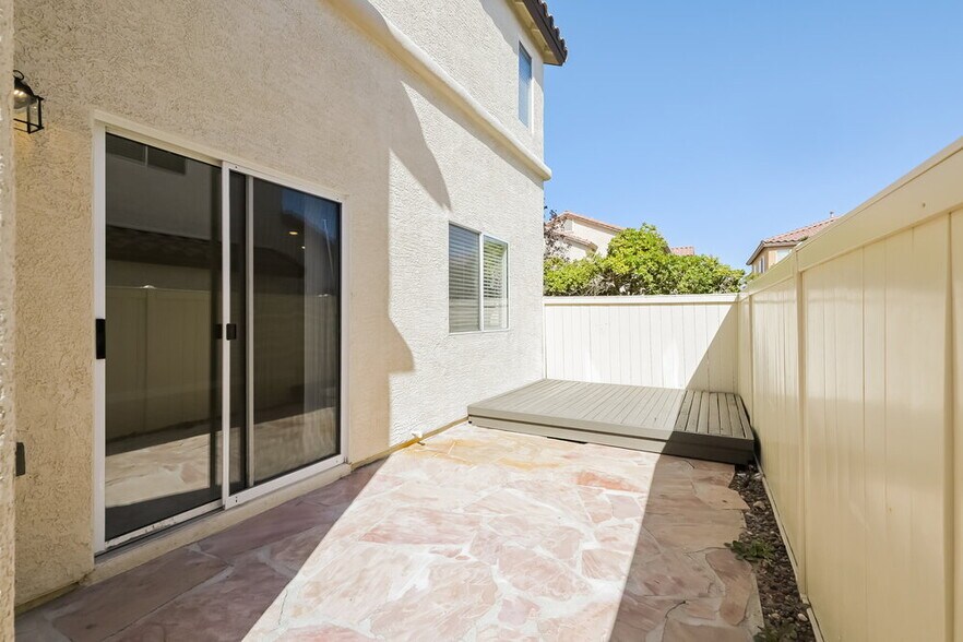 Building Photo - 9133 Spoonbill Ridge Pl