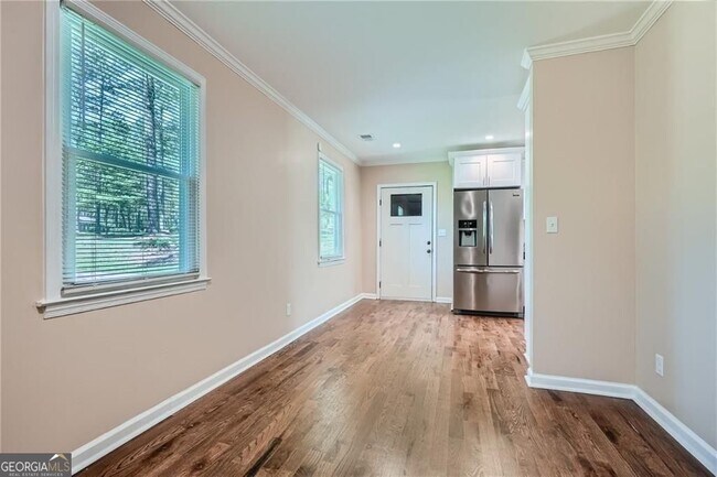 Building Photo - 2534 Niskey Lake Rd SW