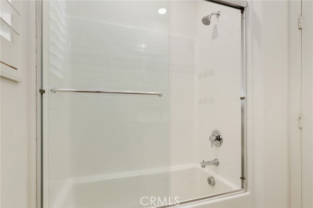 Building Photo - 175 Cadence