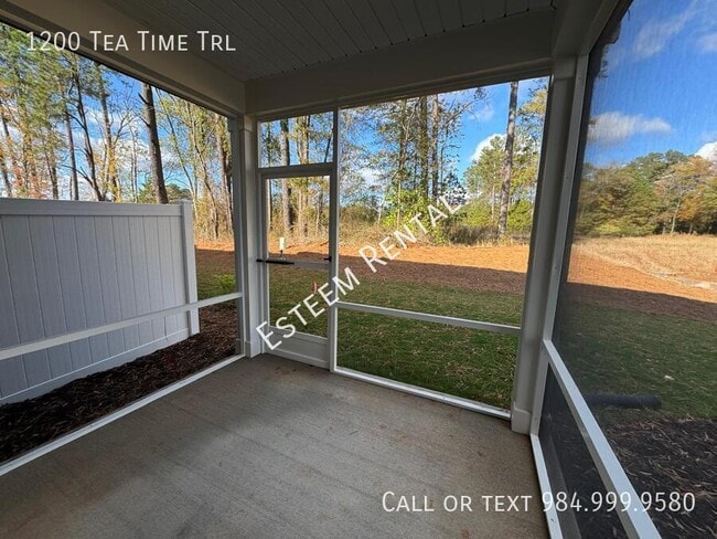 Building Photo - 1200 Tea Time Trl