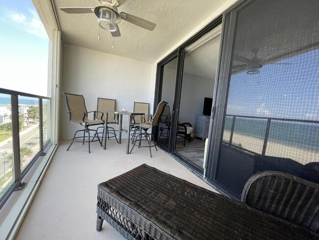 Building Photo - 355 S Ocean Dr
