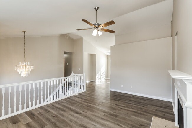 Building Photo - 7823 Cambridge Dr