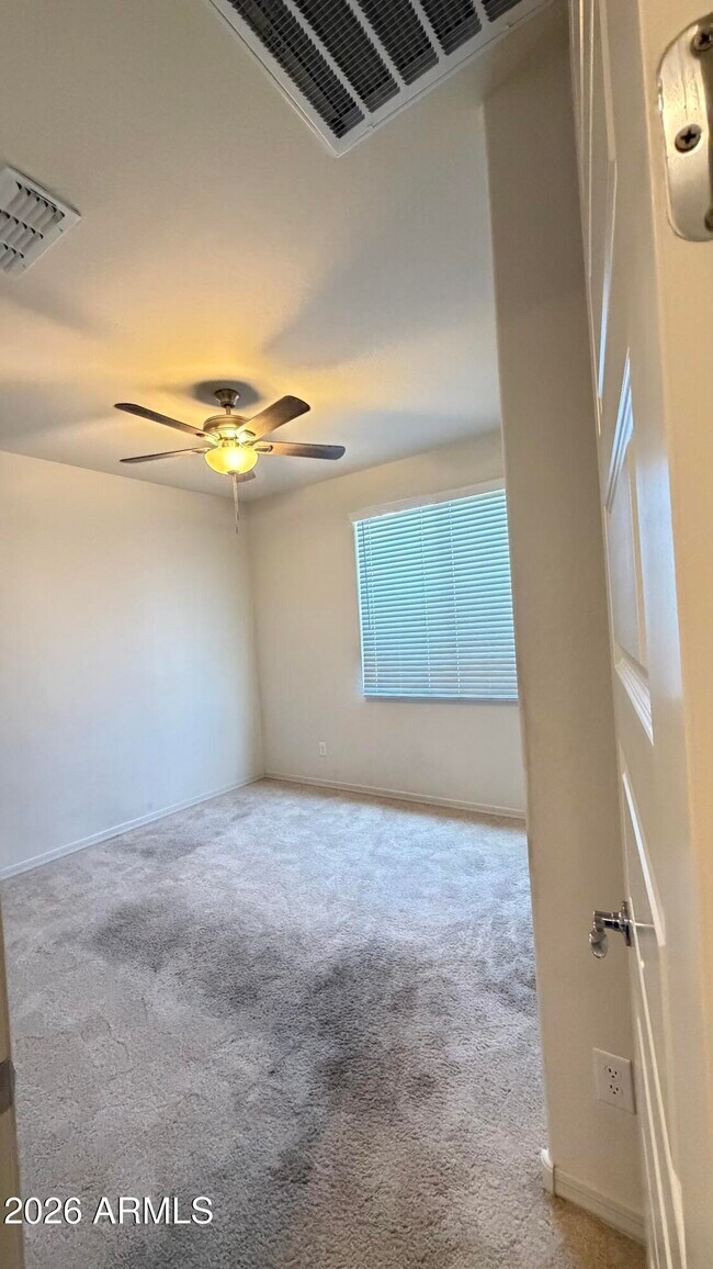 Building Photo - 8529 S 67th Dr