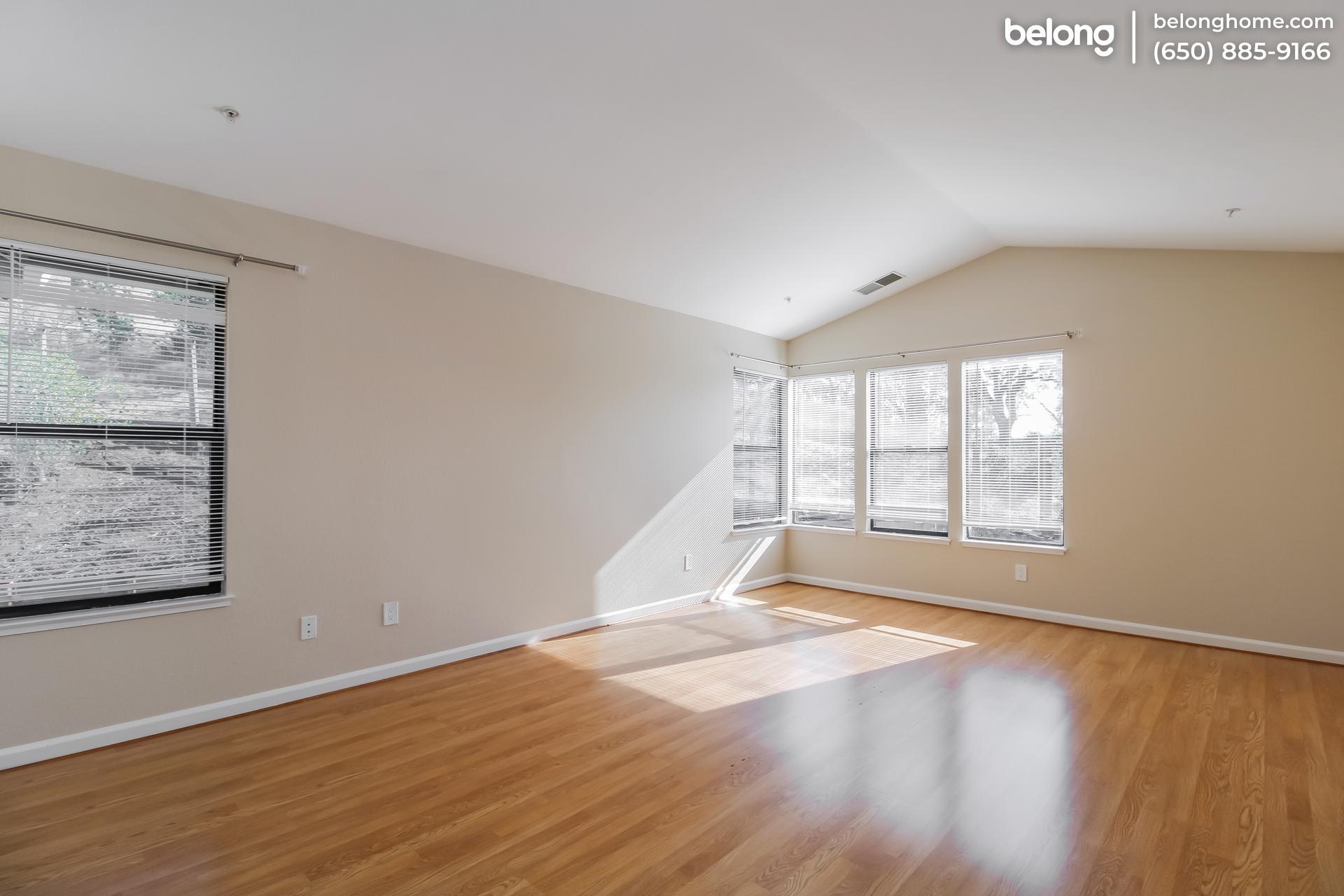 Building Photo - 412 Wood Hollow Dr