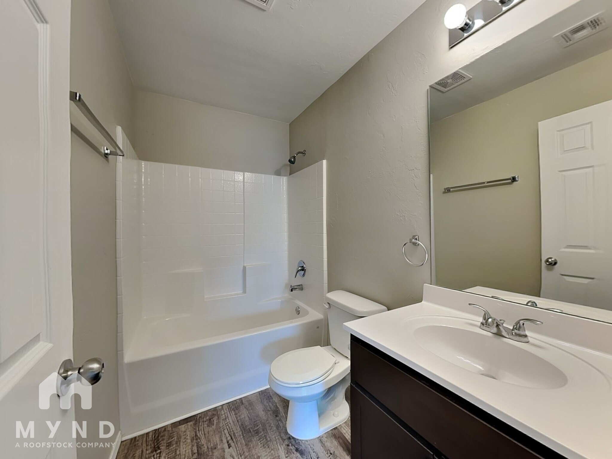 Building Photo - 1114 Flint Way