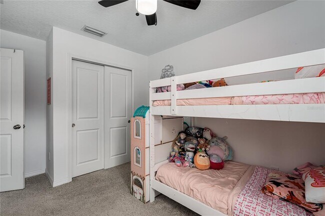 Building Photo - 10348 Oakside Dr