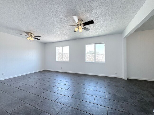 Building Photo - Northeast El Paso 4 Bed Refrig A/C