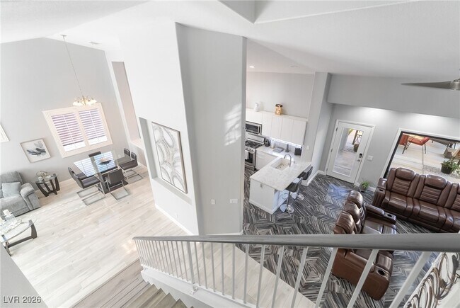 Building Photo - 2076 E Wigwam Ave