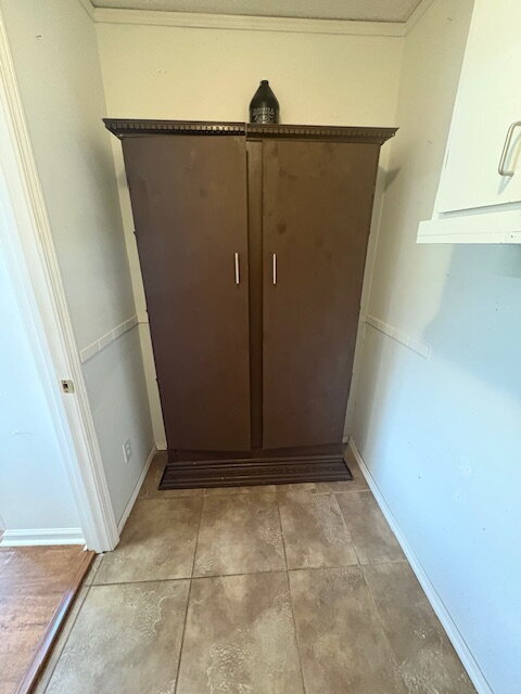 Building Photo - "Charming 2-Bed, 2-Bath Sanctuary with 1,5...