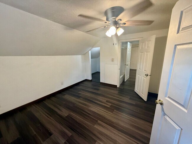 Building Photo - 210 N 1st Ave