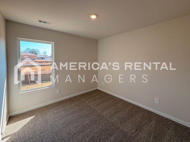 Building Photo - New Construction Home for Rent!