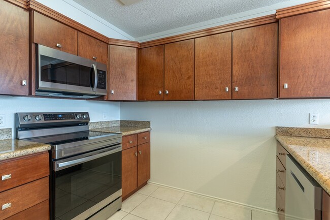 Building Photo - 77 Santa Isabel Blvd