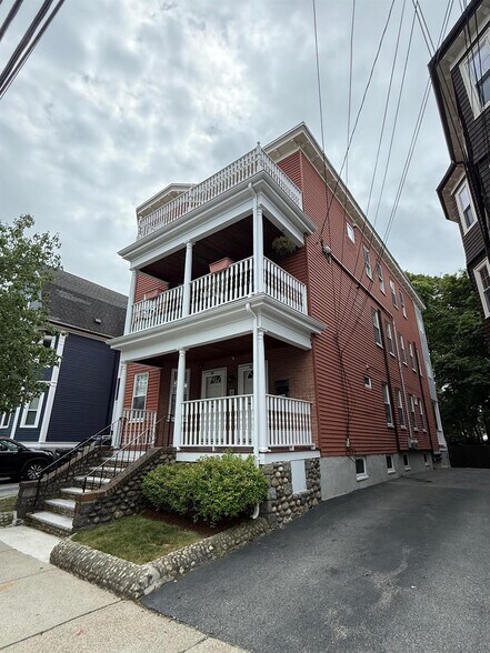 Building Photo - 82 Morrison Ave