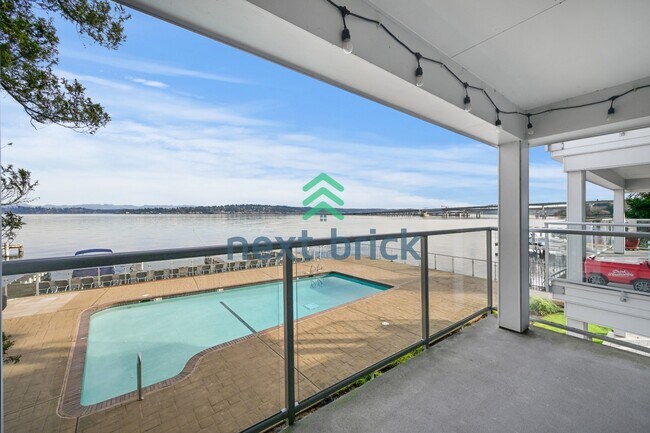 Building Photo - For Rent – 1 Bedroom | 1 Bathroom Lakeview Condo in Leschi Shores