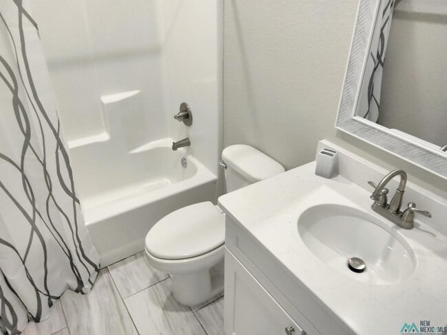 Building Photo - 1308 Sonora Rd