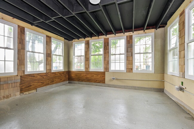 Building Photo - 7240 13th St