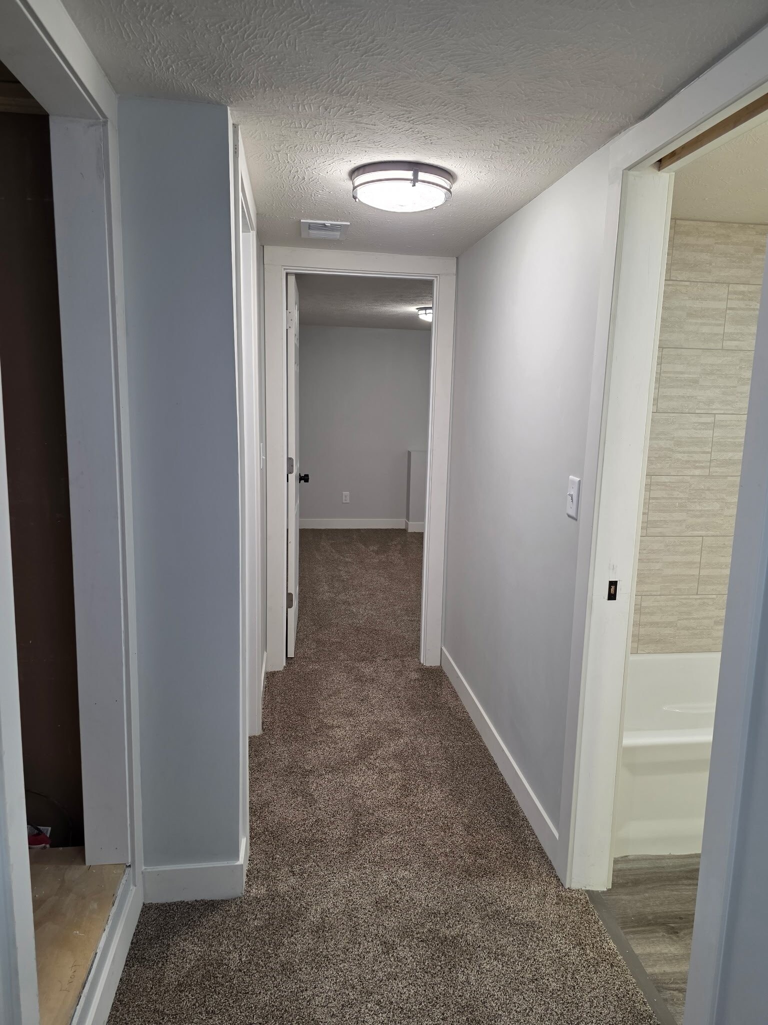 Building Photo - 2025 N 31st St