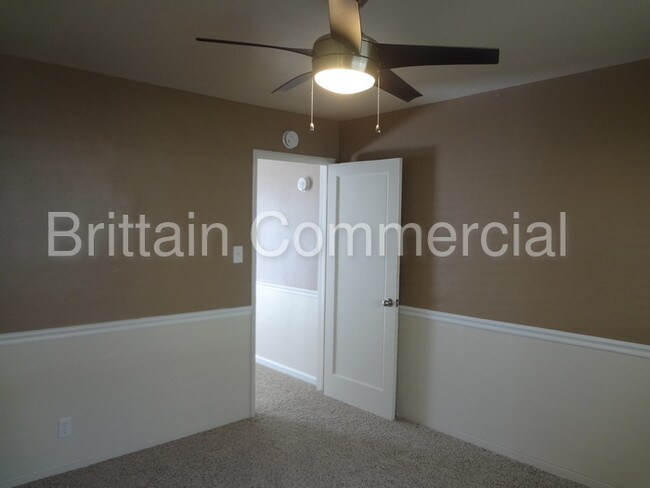 Building Photo - 1808 N St