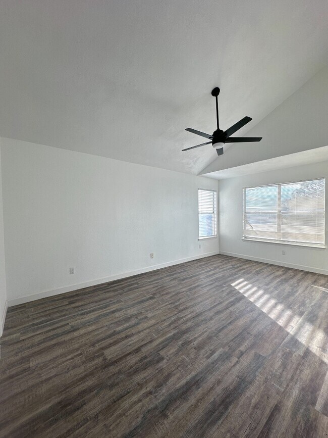 Building Photo - 1229 Diamond Cove Pl