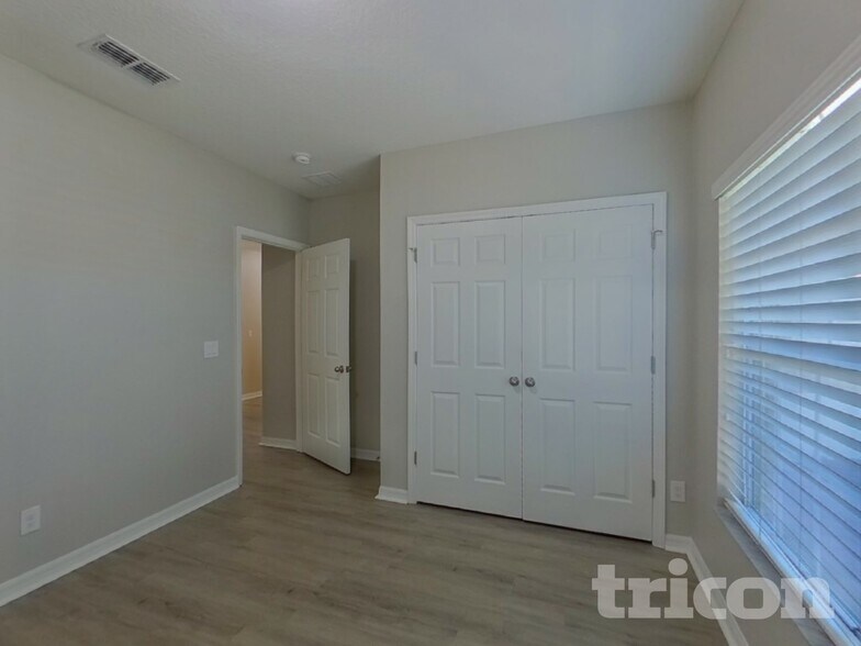 Building Photo - 4925 Rockvale Dr