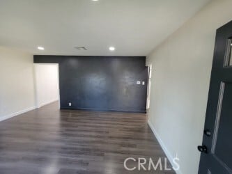 Building Photo - 311 W Green St