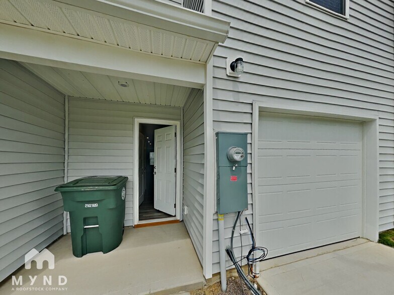Building Photo - 234 Winston Ln