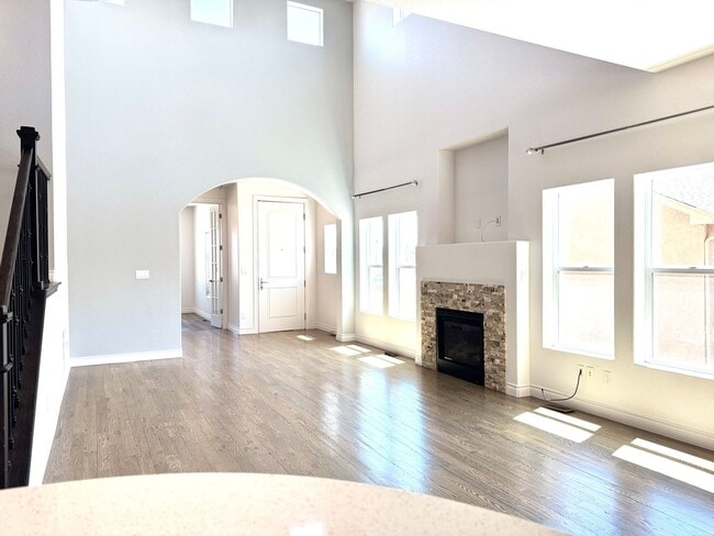 Building Photo - FABULOUS 2 STORY IN WOLF RANCH