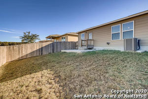 Building Photo - 10715 Noble Canyon