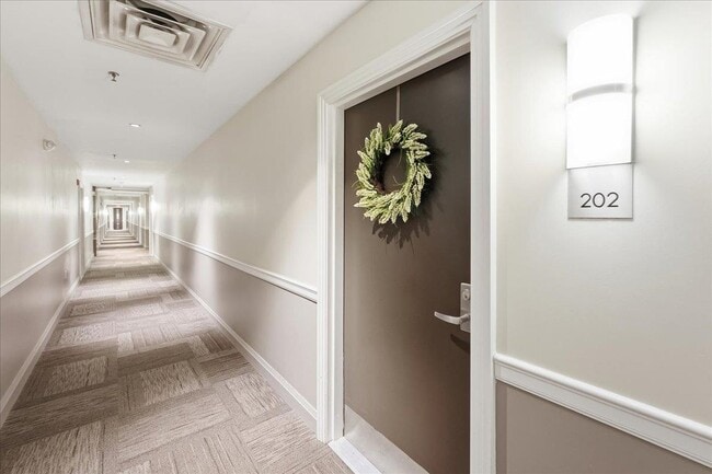 Building Photo - 4 Constellation Pl