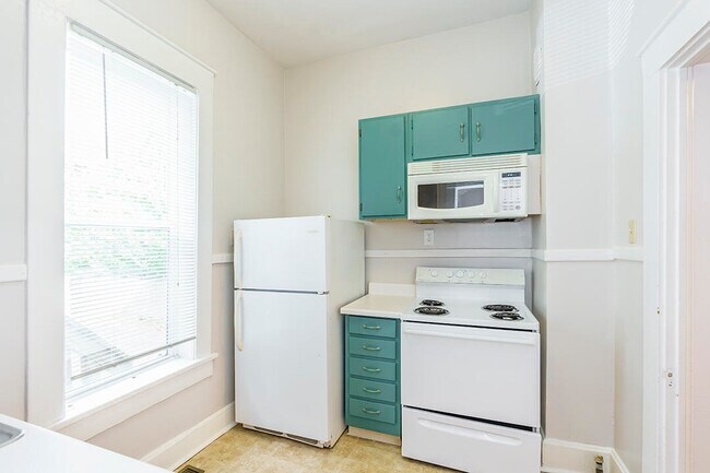 Building Photo - 51 Mentelle Park