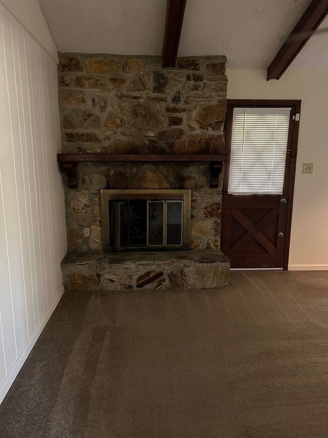 Building Photo - Southside Savannah -Windsor Forest West