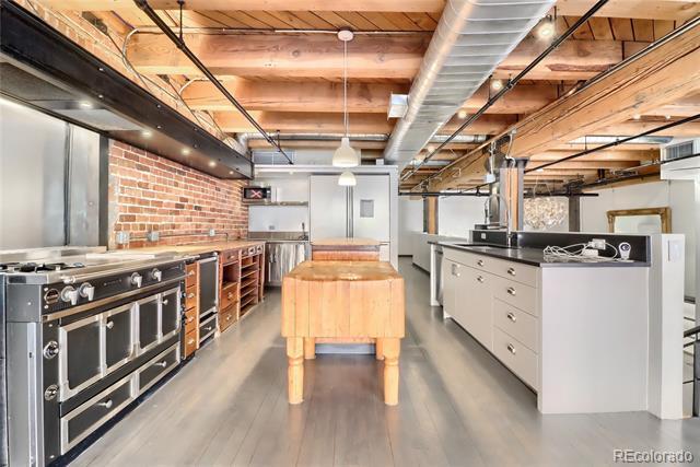 Building Photo - 1450 Wynkoop St