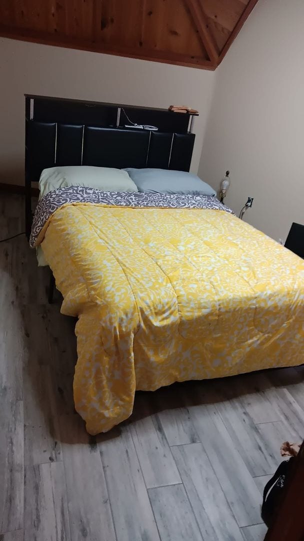 Building Photo - 8694 Pioneer Rd